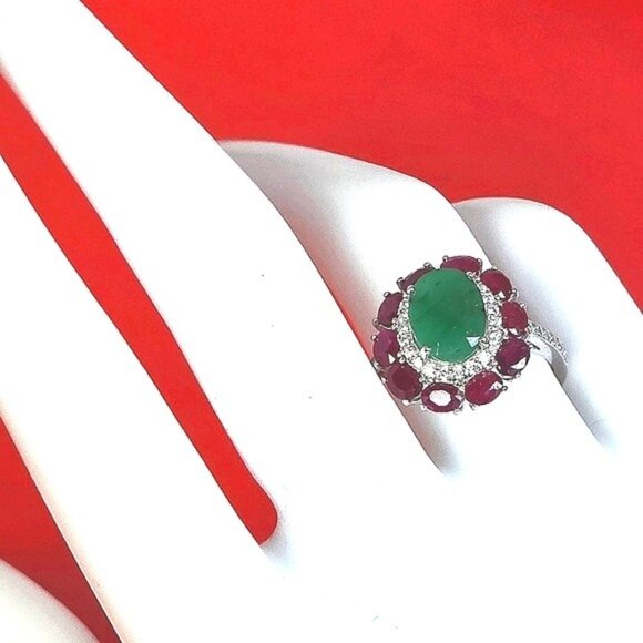 925 Sterling Silver Ring with Natural Emerald 11x8mm & Ruby Gemstone - Picture 8 of 16